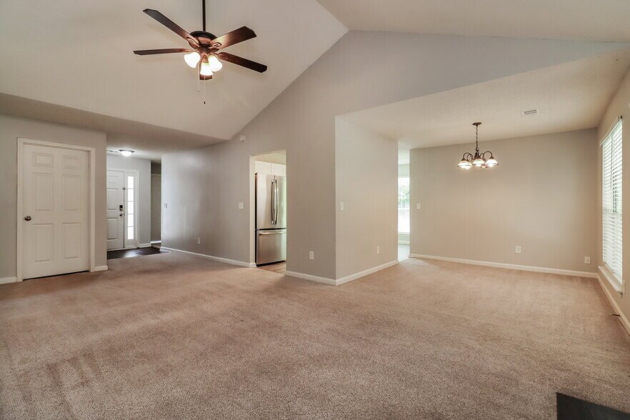 Building Photo - 2158 Denson Ln S W