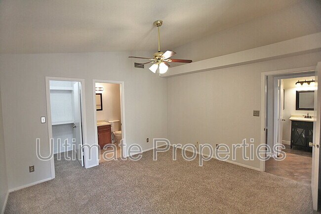 Building Photo - 8140 N 107th Ave