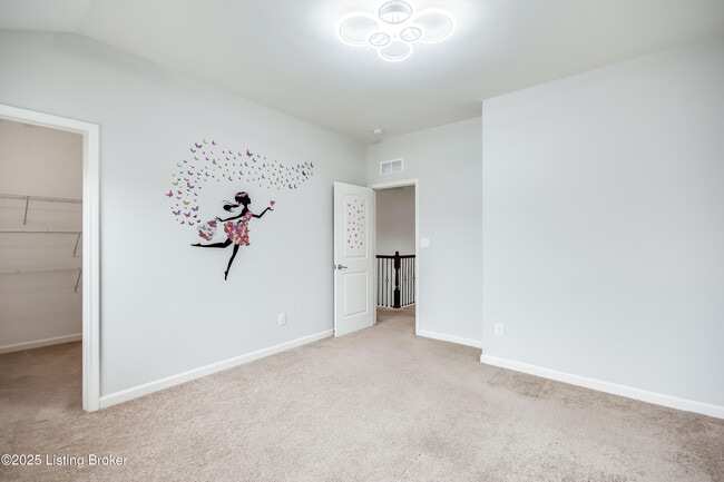 Building Photo - 16302 Spitfire Lake Path