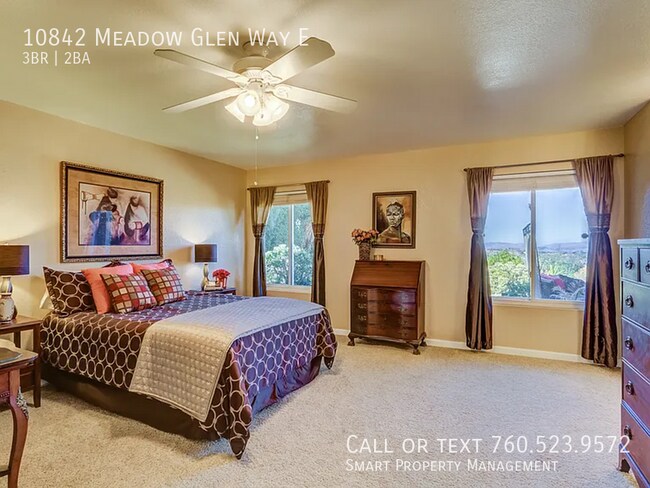 Building Photo - 10842 Meadow Glen Way E