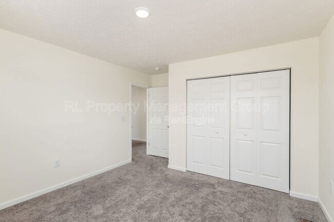 Building Photo - 3306 Lauren Fields Dr S
