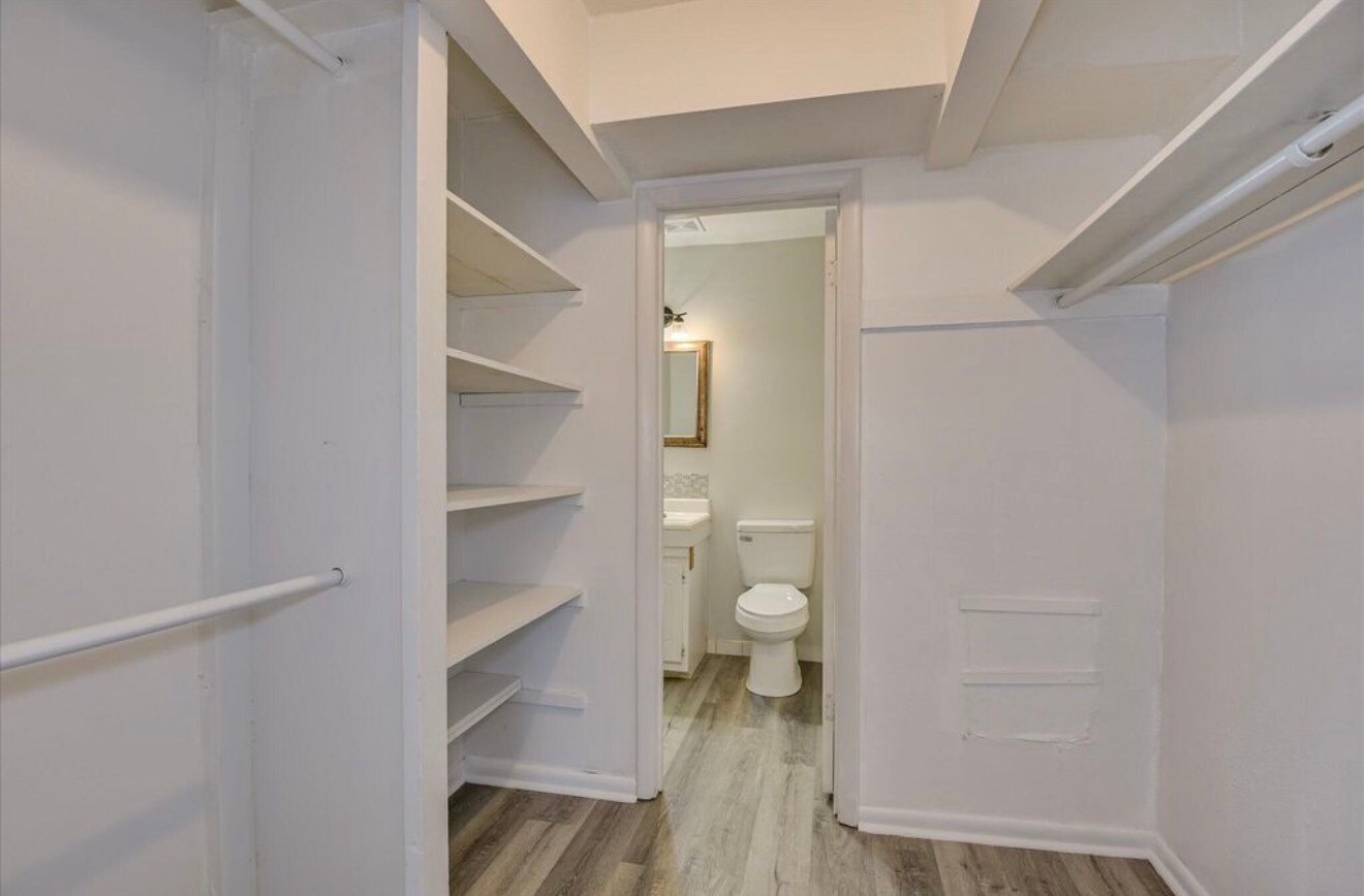 Building Photo - 1017 Stevens Creek Rd