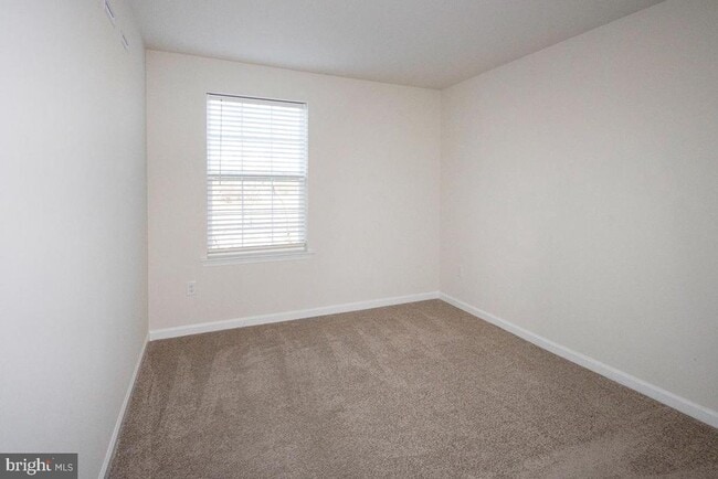 Building Photo - 117 Mazzeo Dr