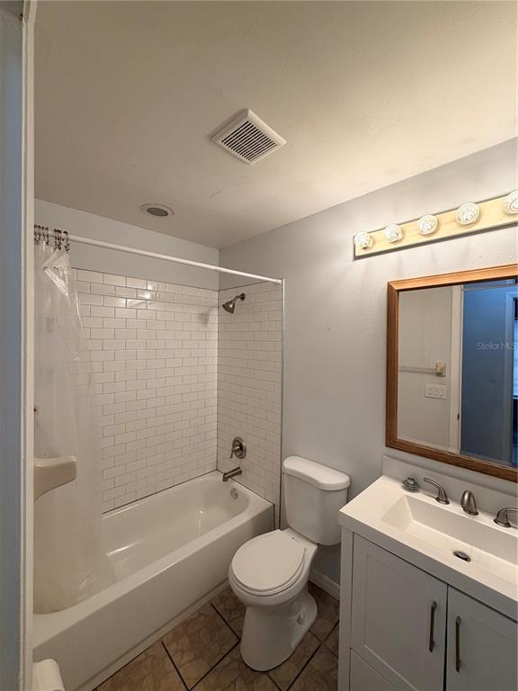 Building Photo - 661 Murphy Rd