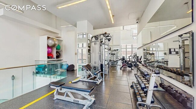 Building Photo - 310 W 52nd St