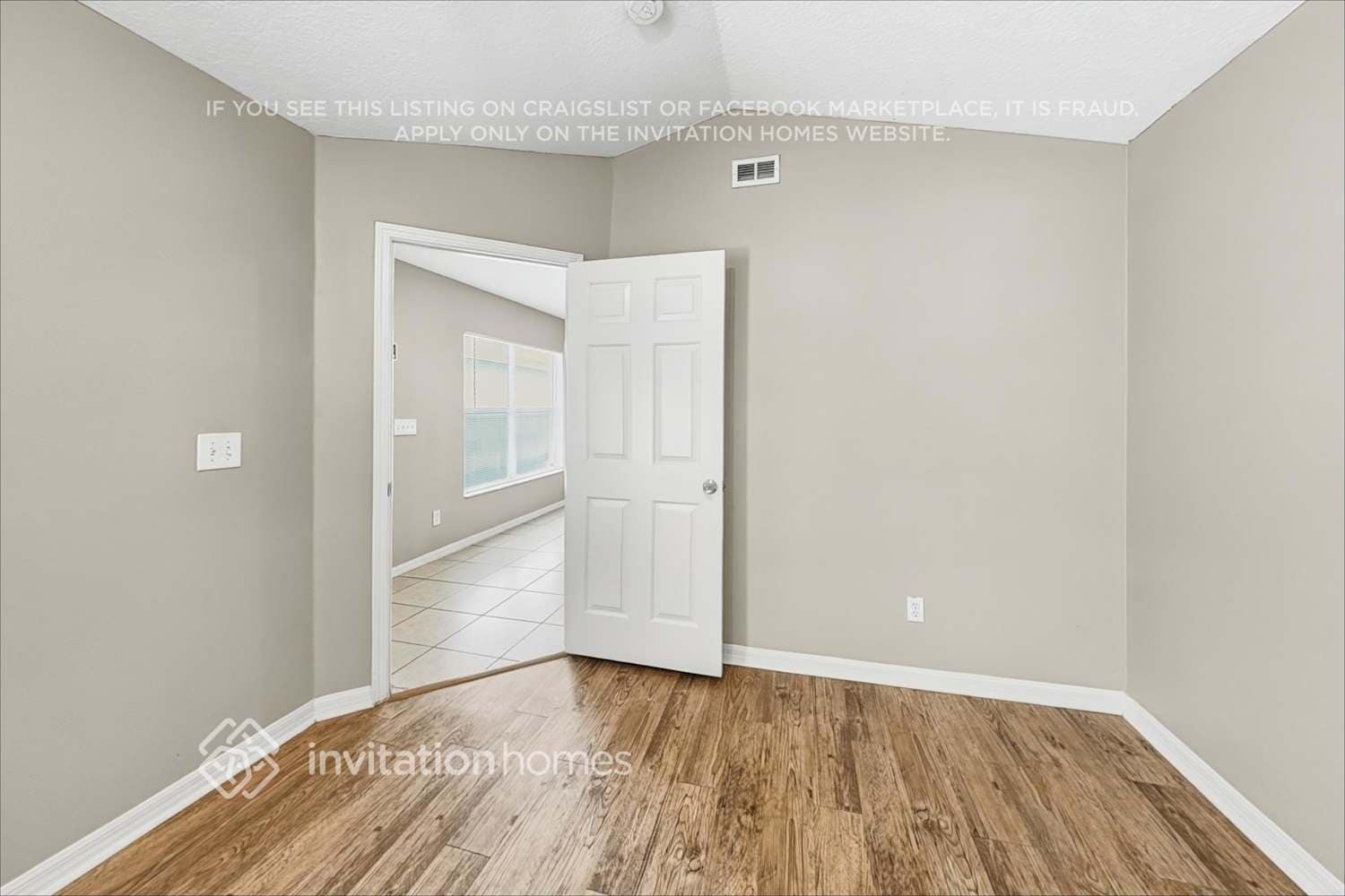 Building Photo - 7462 Oxford Garden Cir