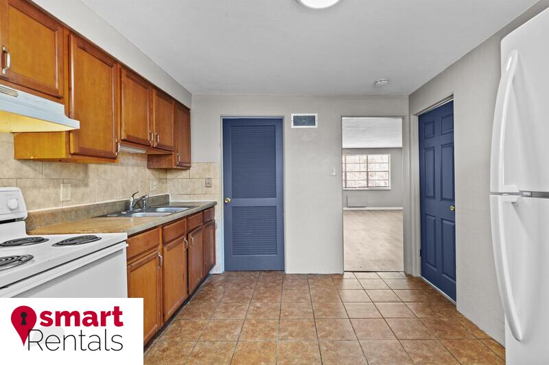 Building Photo - 1030 Wild Cherry Ln