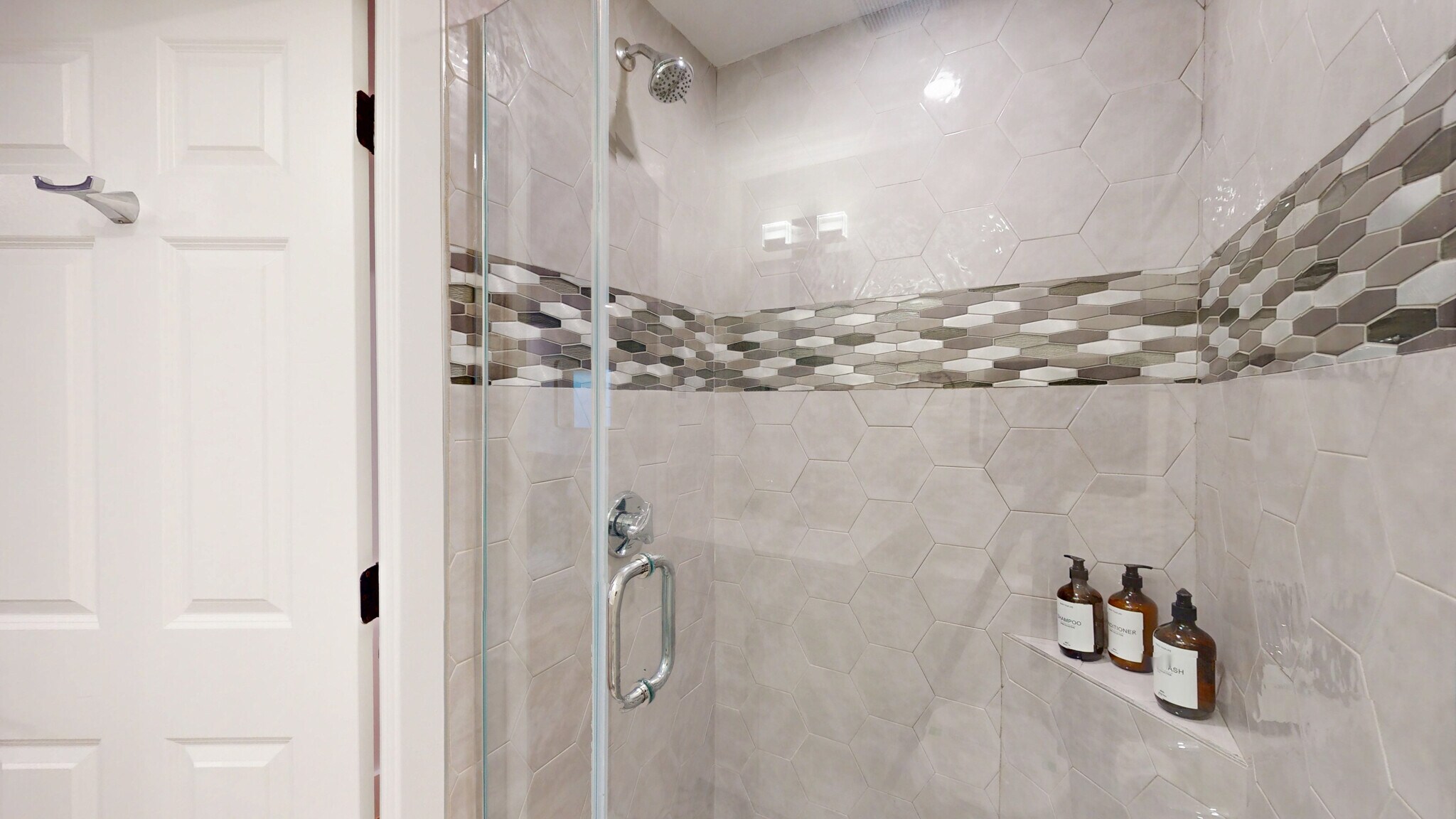 Building Photo - 36 Montgomery St