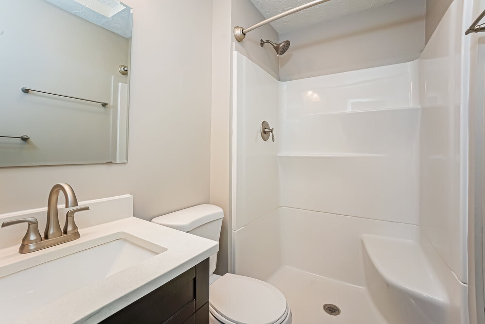 Building Photo - 1531 Creekside Ln