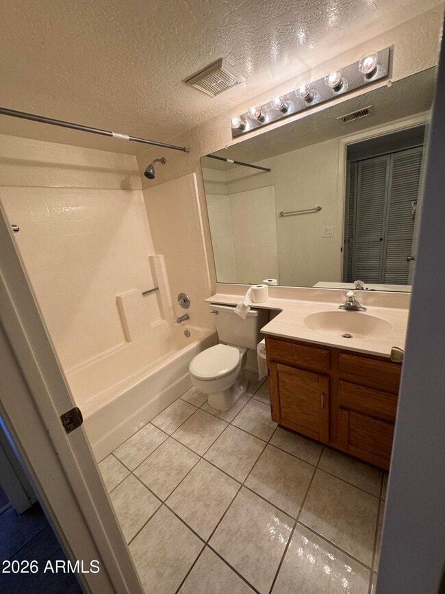 Building Photo - 24 W Melody Ave