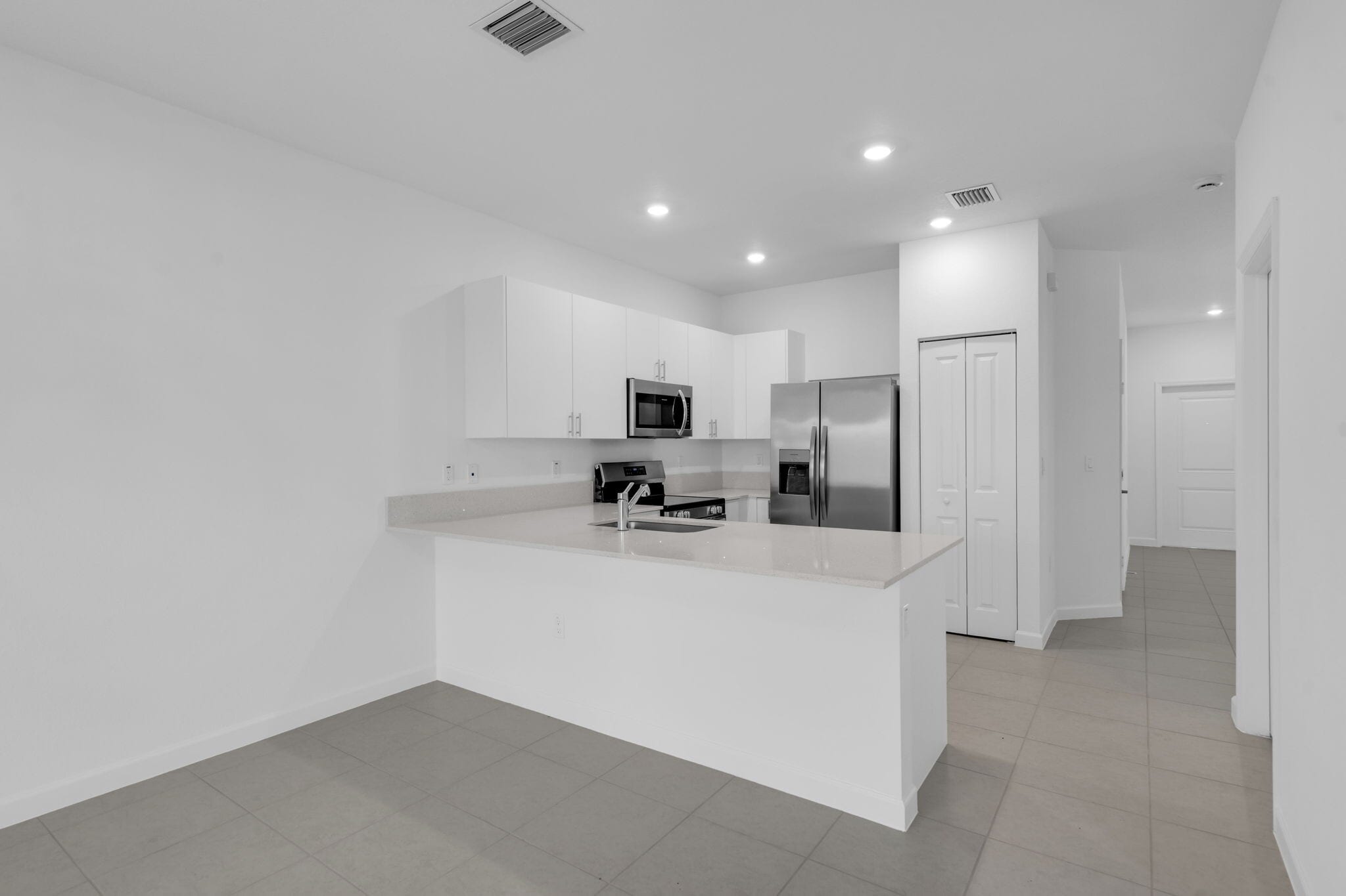 Building Photo - 105 SW 184th Pl