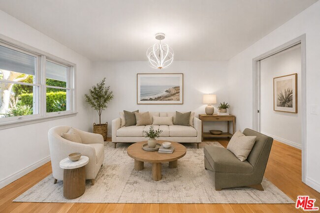 Building Photo - 6457 Surfside Way