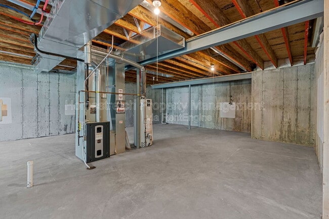 Building Photo - 521 Upper Ridgepointe Ct