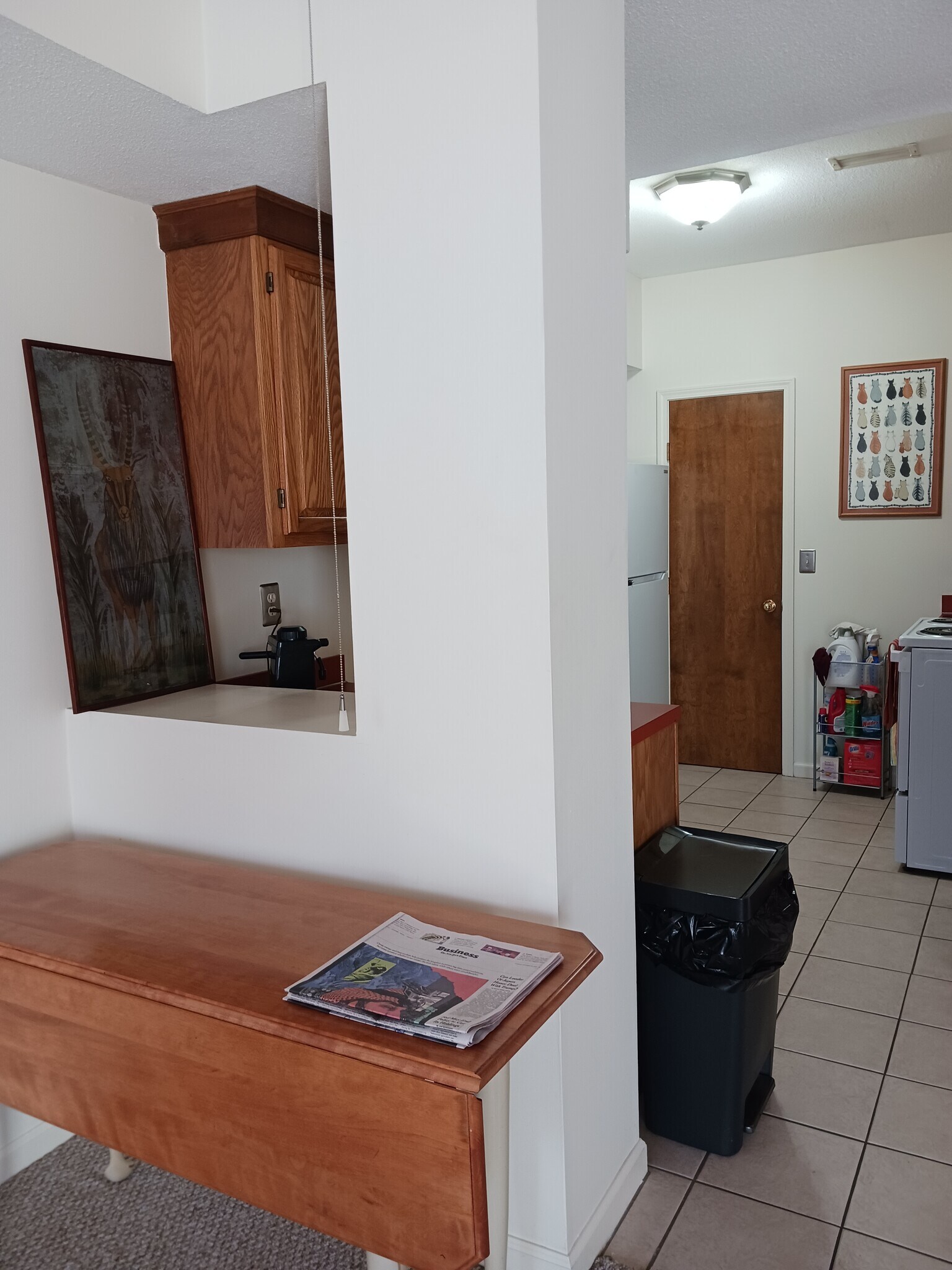 Dining/Kitchen - 124 College St