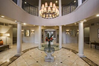 Building Photo - 3400 Welborn St