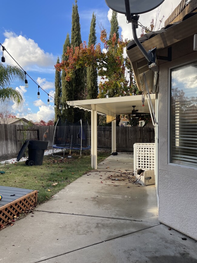 Patio with Cover - 237 Buffet Ct