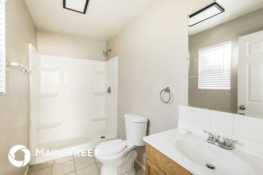 Building Photo - 8044 E Judicial St