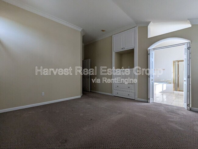 Building Photo - 10 Haskins Ranch Cir