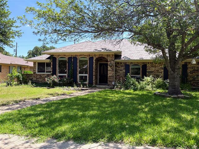 Building Photo - 124 Meadowglen Cir
