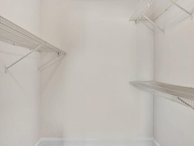 Building Photo - 1163 Lake Terry Dr