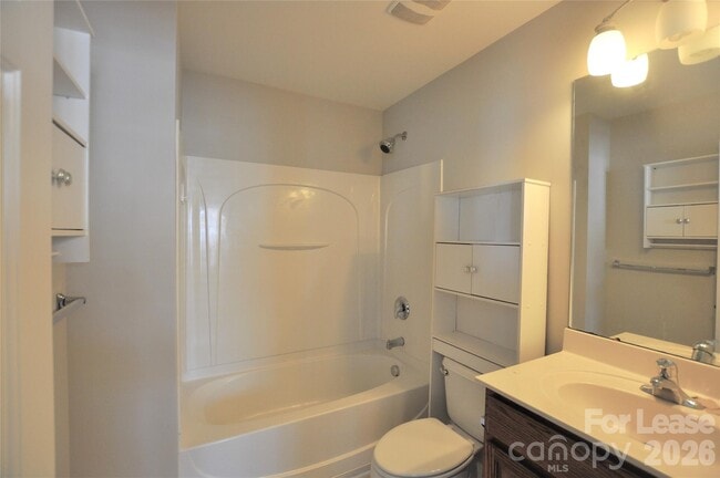 Building Photo - 1889 Sandal Brook Rd