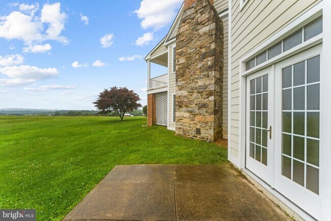 Building Photo - 16250 Short Hill Rd