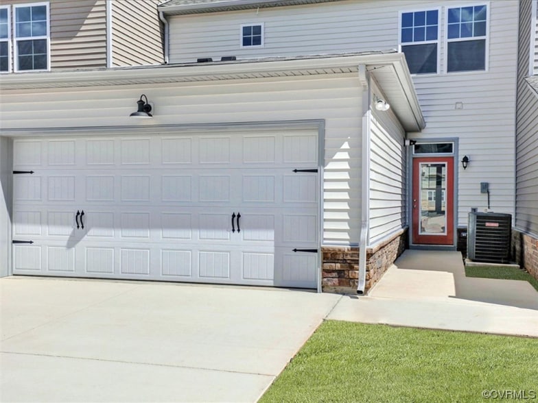 Building Photo - 3045 Fletcher Aly