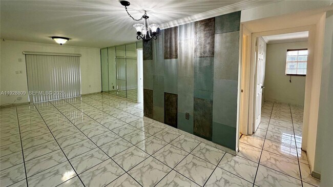 Building Photo - 7825 NE Bayshore Ct