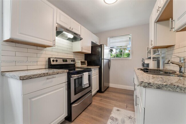 Building Photo - 6198 SW 63rd St
