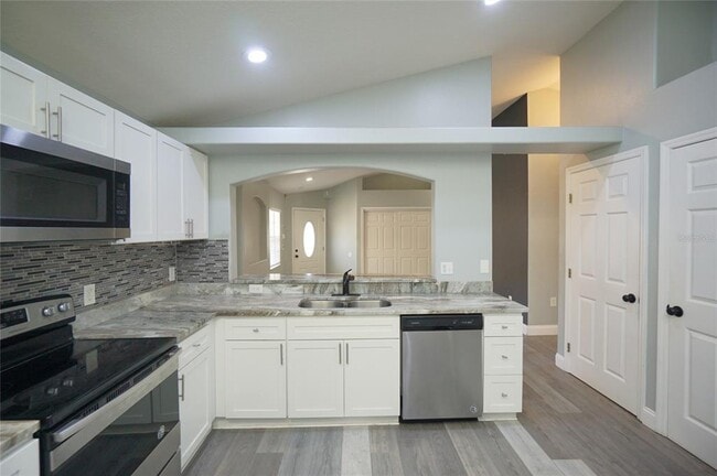 Building Photo - 2416 E Ida St