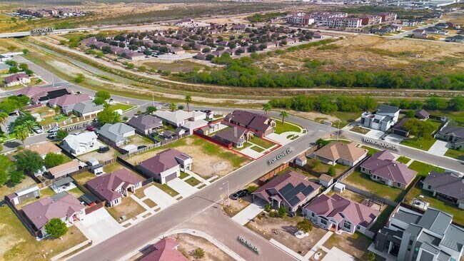 Building Photo - 2677 Fox Cove Drive