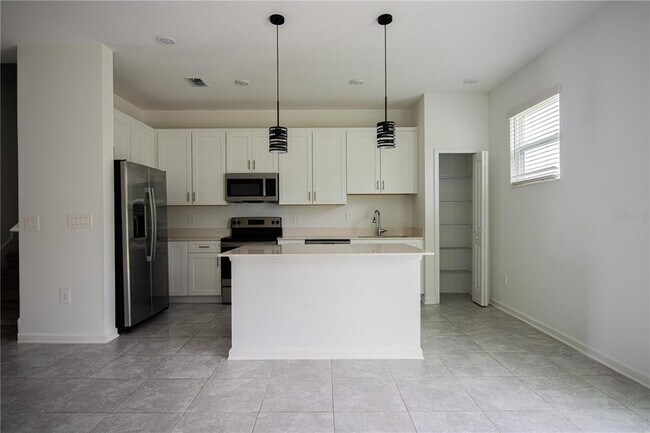 Building Photo - 2340 Brook Marsh Lp