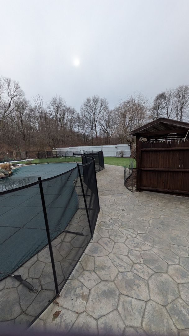 Building Photo - 421 Oakhill Ave