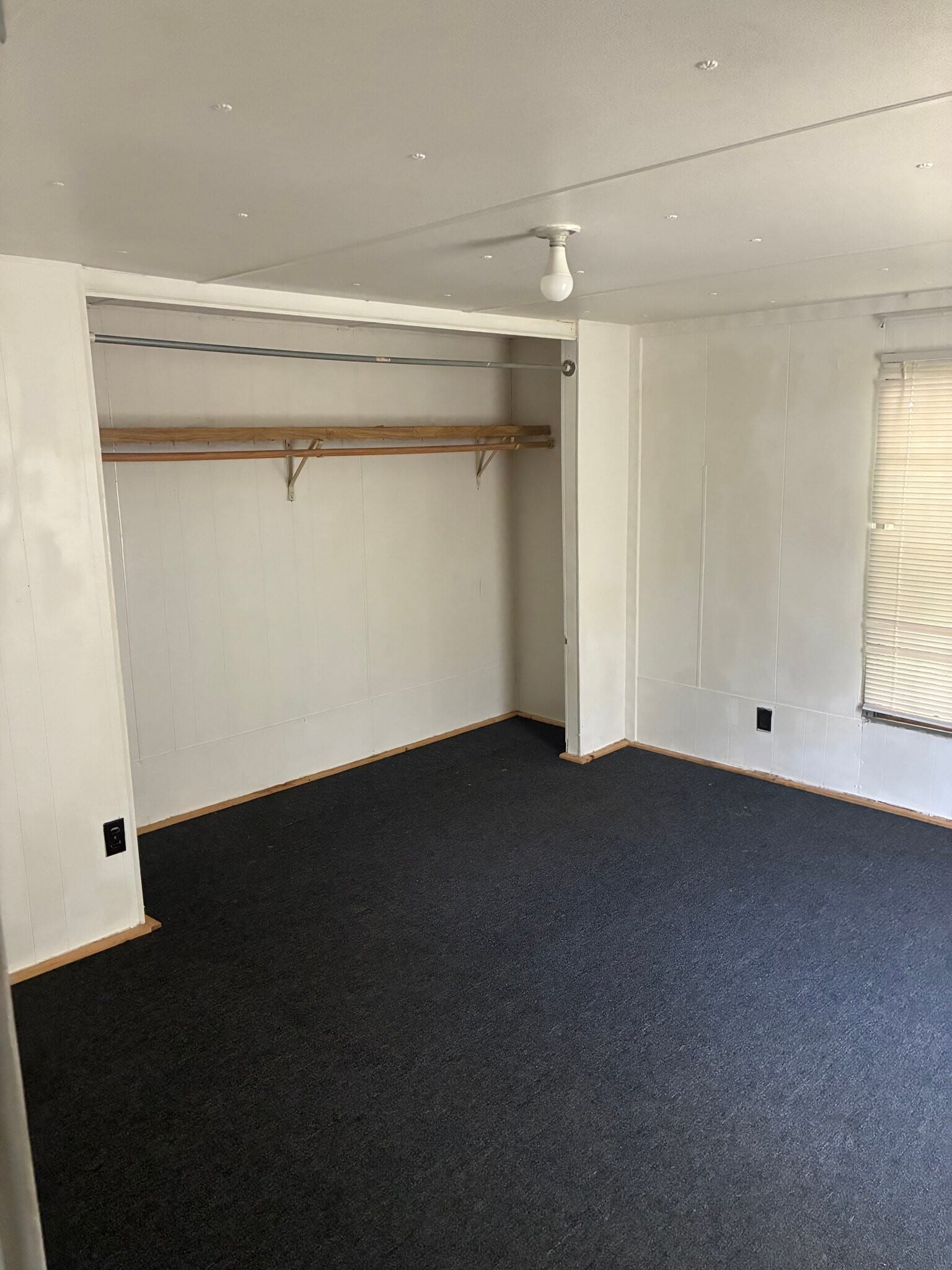 Building Photo - 1801 S Business 45