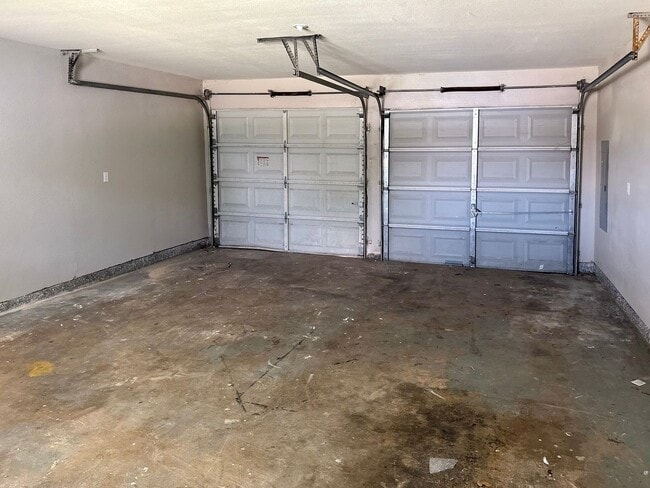 Building Photo - 52083 Finley Rd