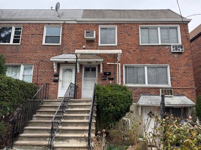 Primary Photo - 80-08 166th St