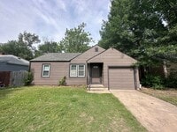 Building Photo - 1239 Dellrose