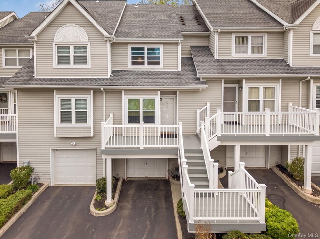 Building Photo - 113 Leeward Ln
