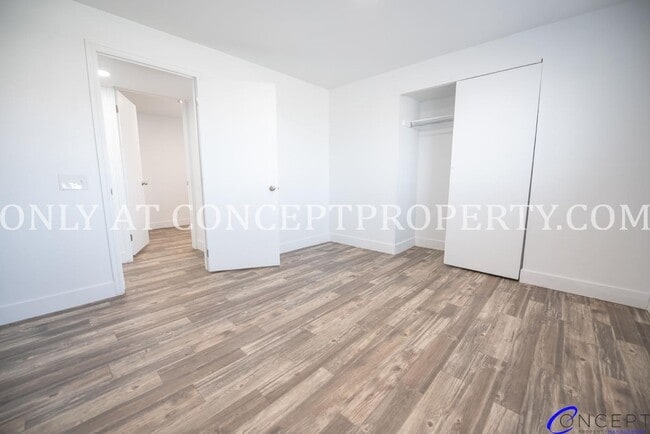 Building Photo - Newly Remodeled 5-Bedroom Home | 2-Car Gar...