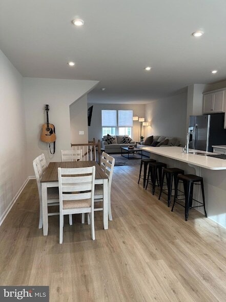 Building Photo - 4908 Dunhaven Dr