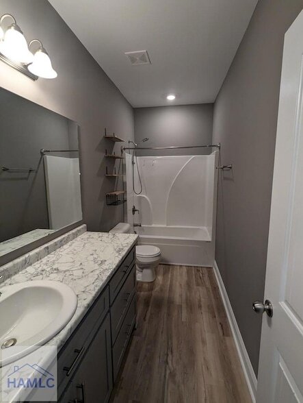 Building Photo - 172 Taylors Crk Dr