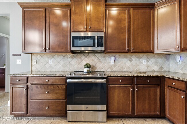 Building Photo - 4483 Plantation Oaks Blvd