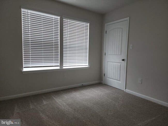 Building Photo - 33 Citrus Dr