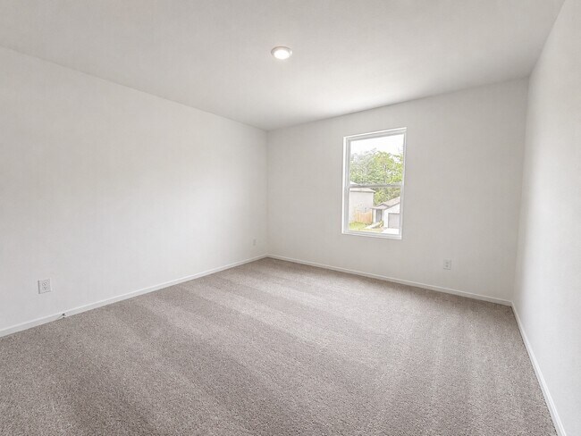 Building Photo - 13530 Sonali Springs Dr