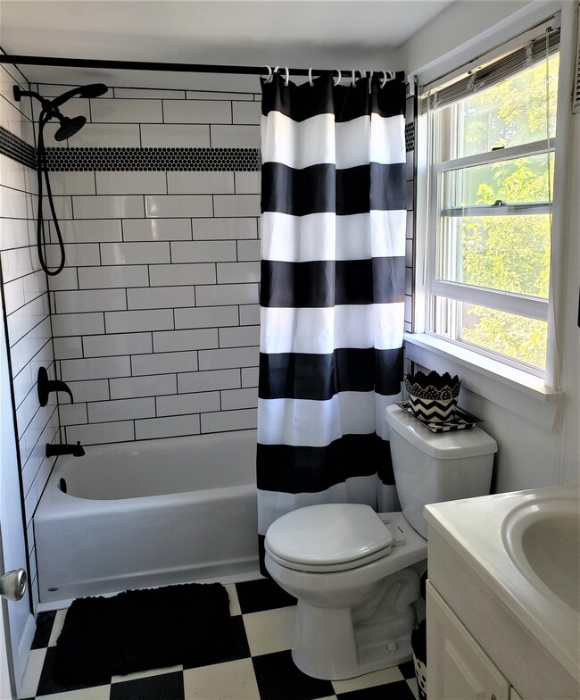 Newly tiled Bathroom - 20 Roselawn Ave