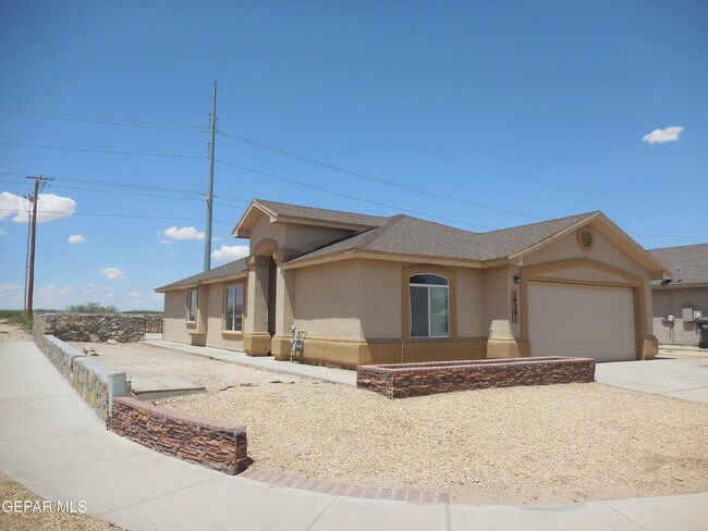 Building Photo - 14301 Desert Orchid Dr