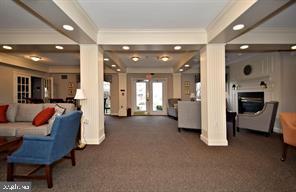 Building Photo - 519 Paoli Pointe Dr