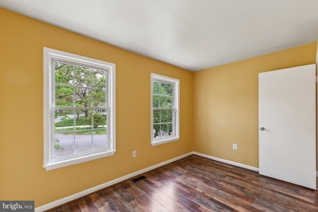 Building Photo - 5566 St Charles Dr