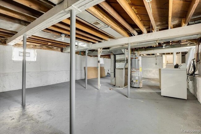 Building Photo - 60 W Harry Ave