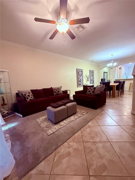 Building Photo - 2411 Willimette Dr